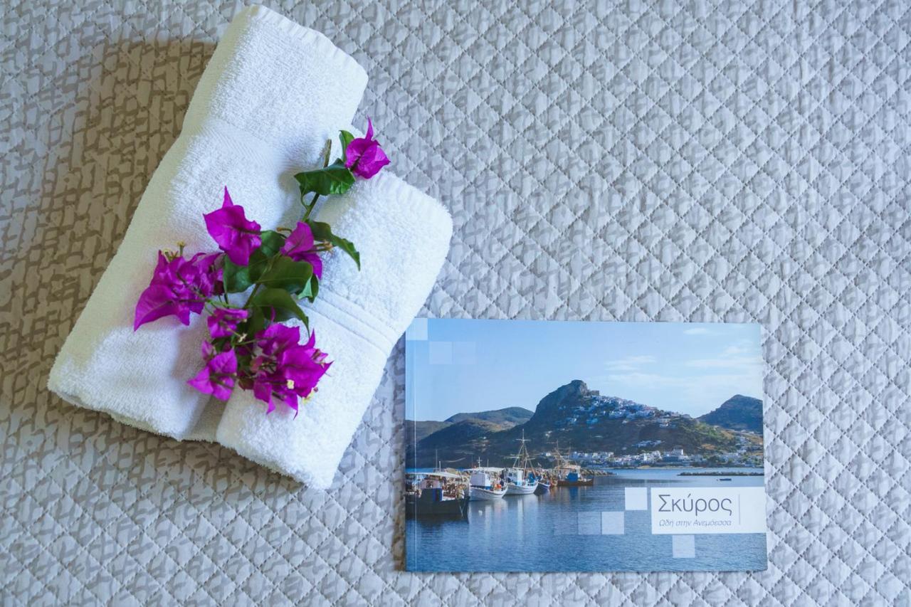 Irini Studios Skyros Buitenkant foto