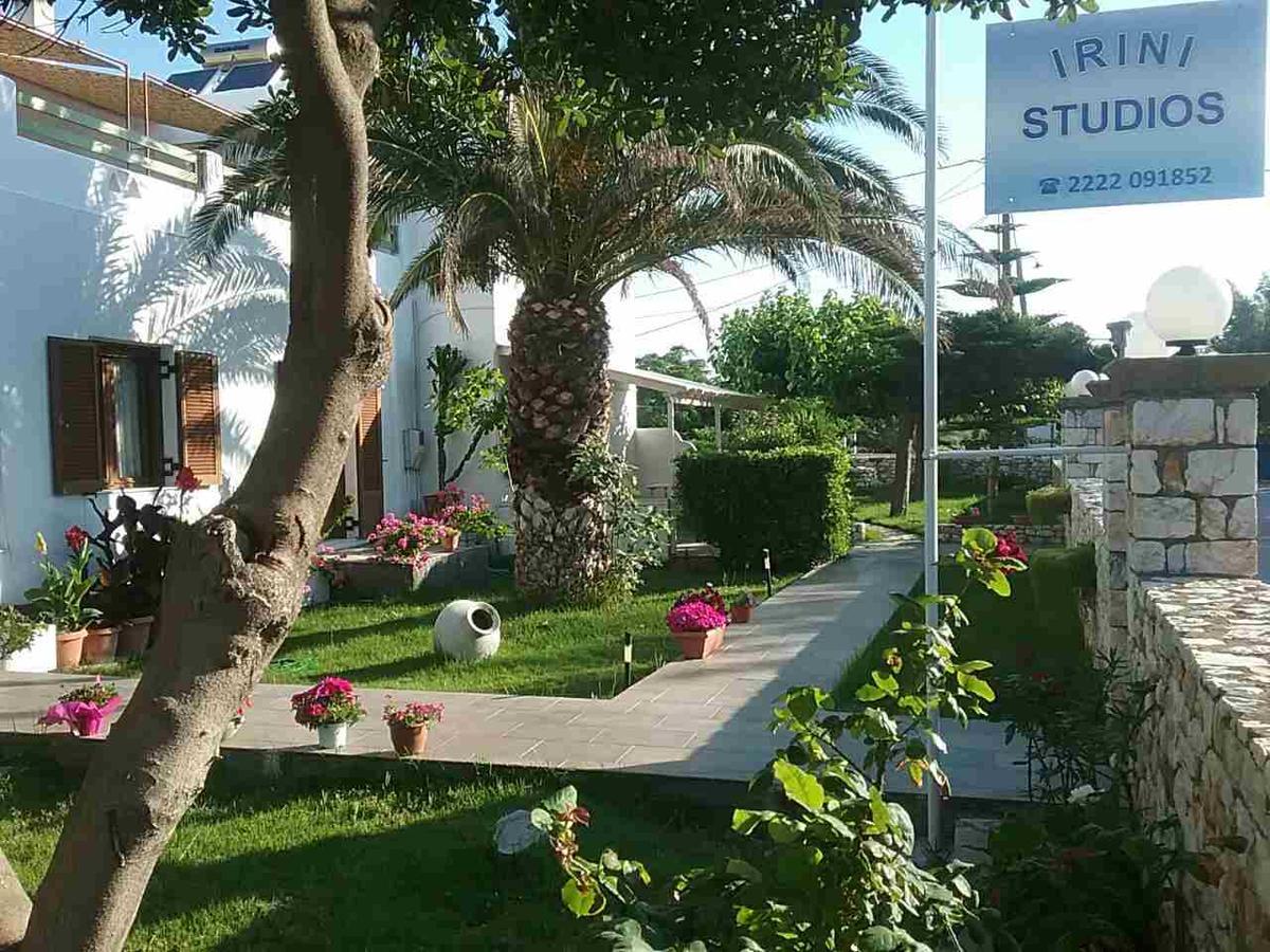 Irini Studios Skyros Buitenkant foto